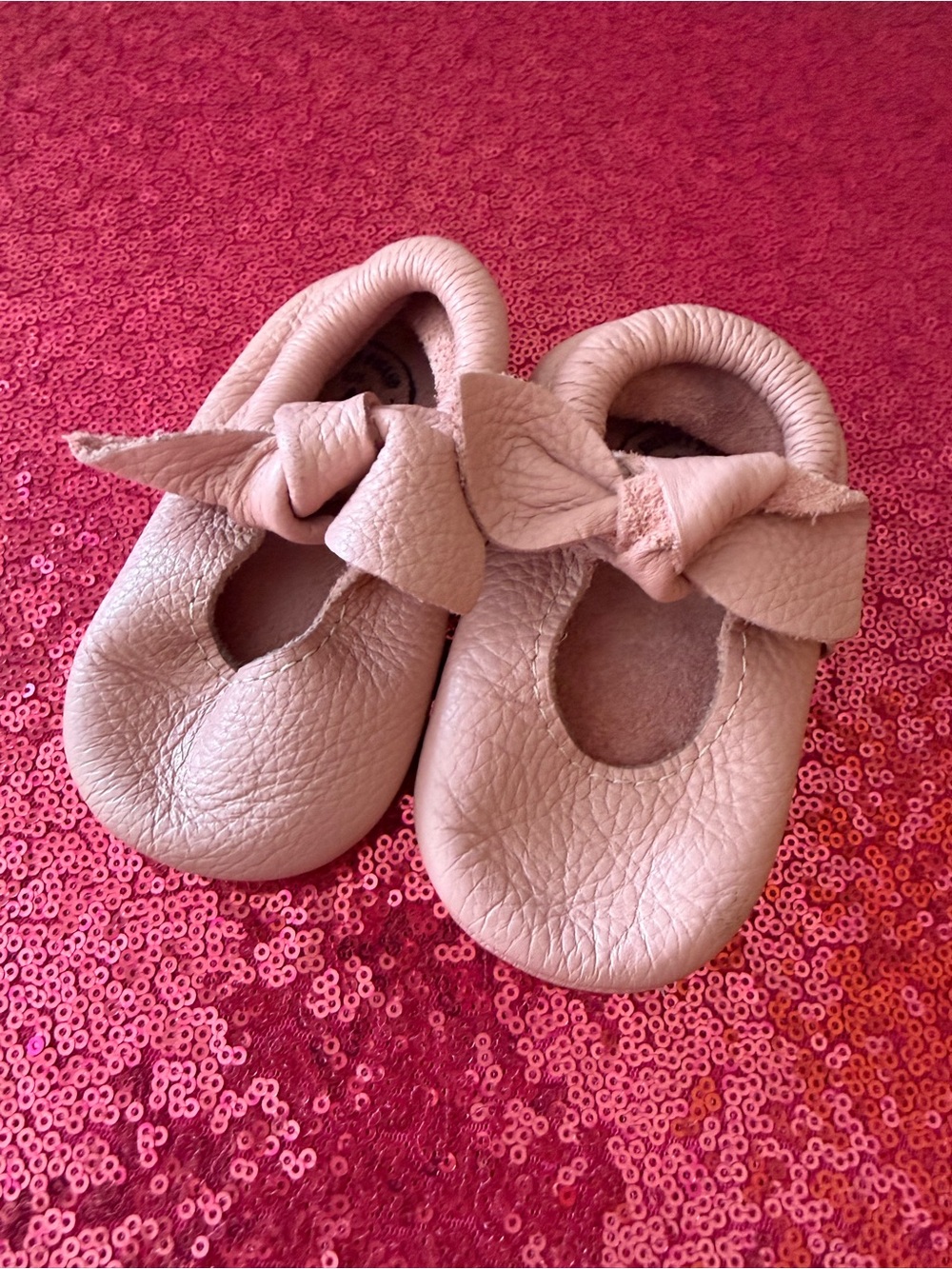 🎀FRESHLY PICKED Light Pink Leather Bow Tie Moccasins Toddler 4